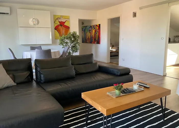 Charmante 100 Qm Appartamento